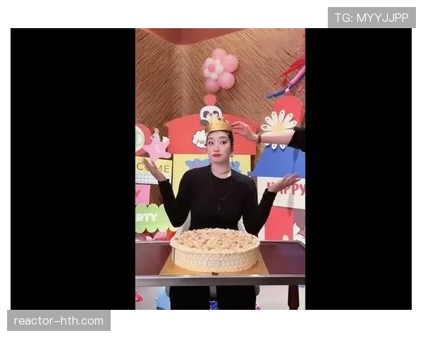 李梦一出场就像进了豪宅，气场完全不输那些大咖明星！